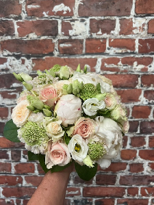 Bouquet de mariée rond rose et blanc