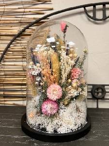 Cloche de fleurs séchées rose et blanc